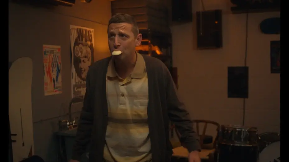 Wideo do filmu Przyjaźń — Craig Eats Soap in Extremely Cringe Moment