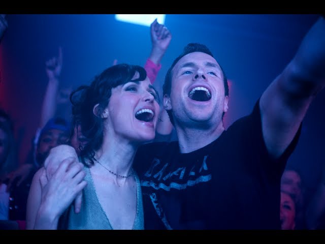Wideo do filmu Daję nam rok — I Give It A Year - Featurette