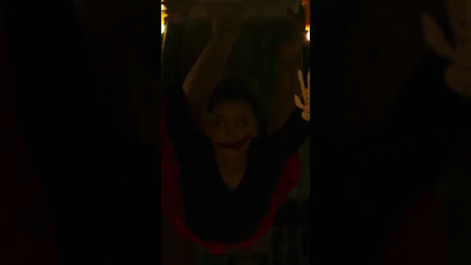 Wideo do filmu Kamienica — Upside Down