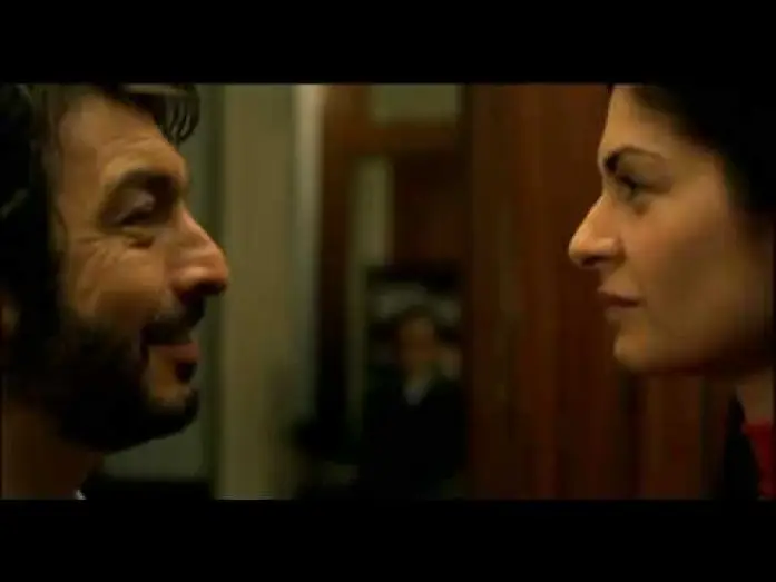 Wideo do filmu Sekret jej oczu — Dans ses yeux - Bande-annonce Officielle [VOST FR]