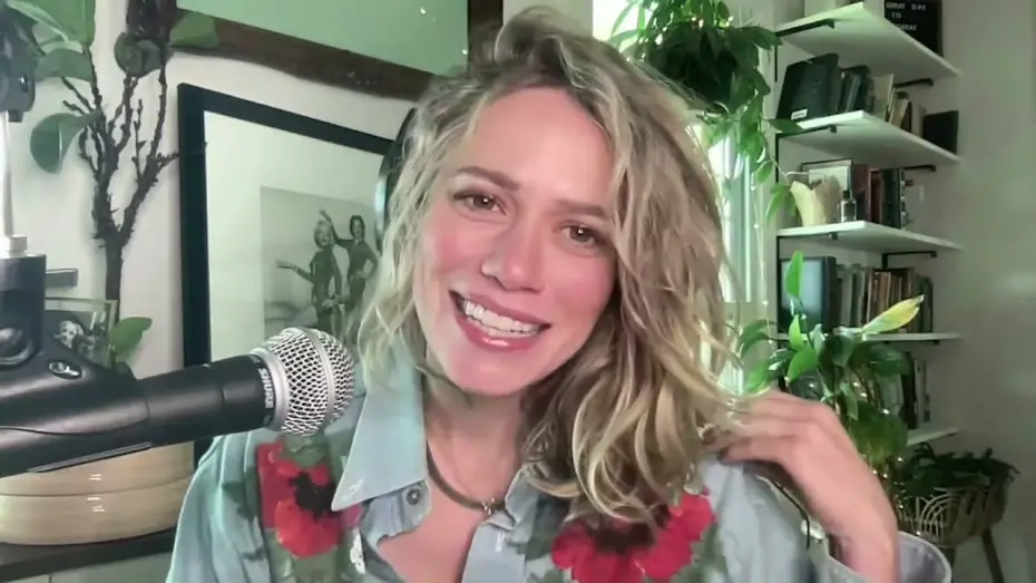 Wideo do filmu Ella in Paris — Live