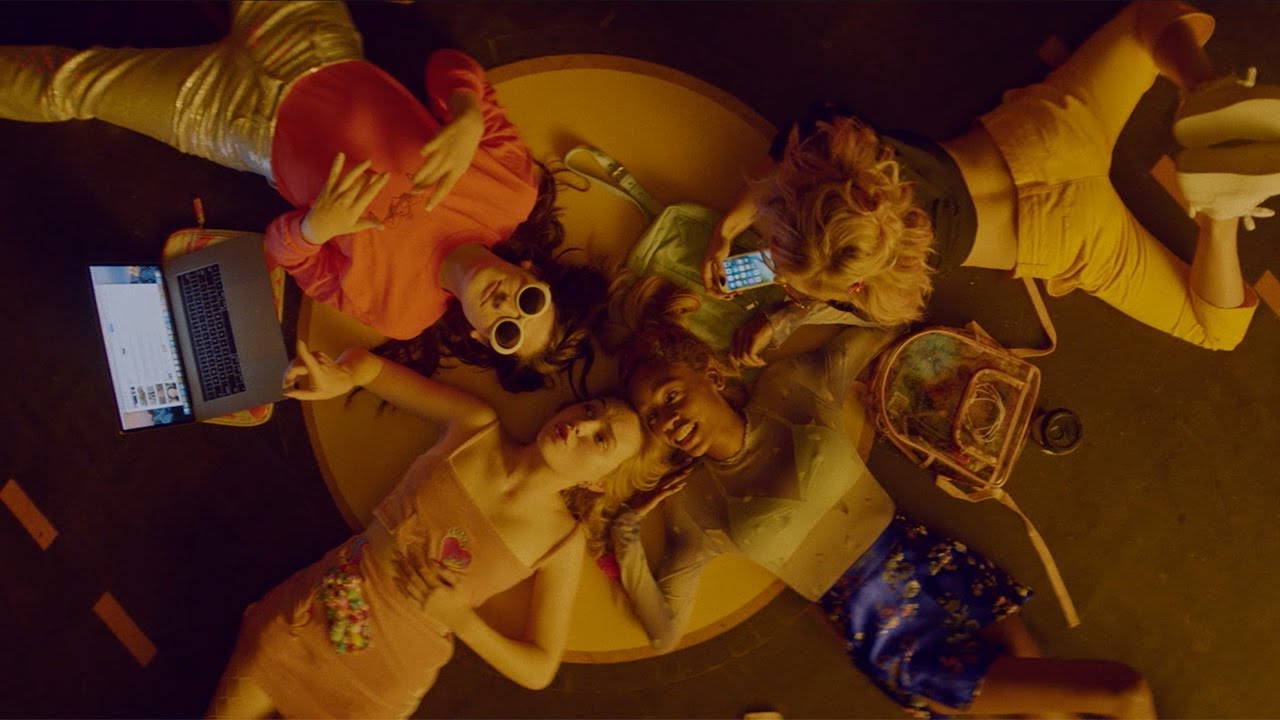 Wideo do filmu Assassination Nation — Red Band Trailer