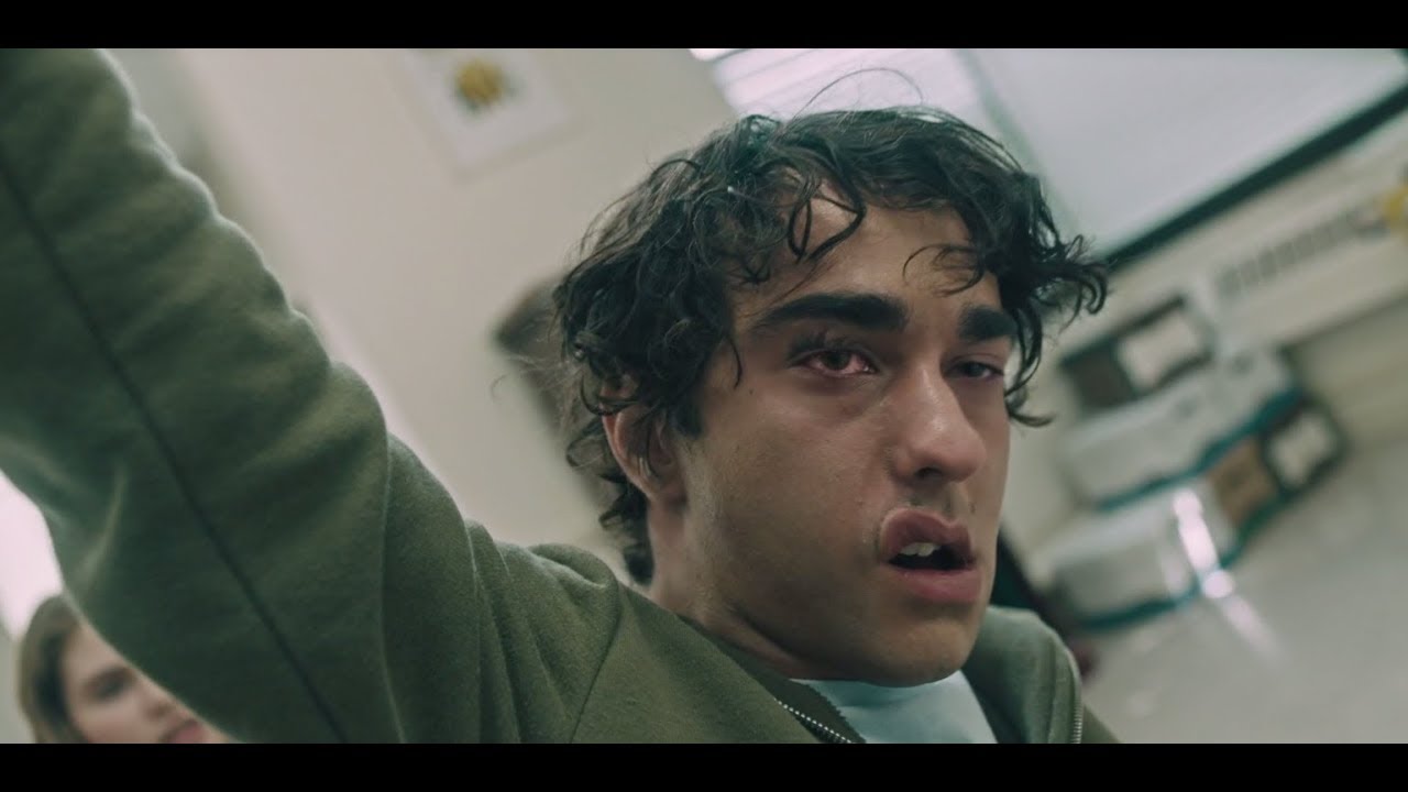Wideo do filmu Dziedzictwo. Hereditary — Peter breaks his nose