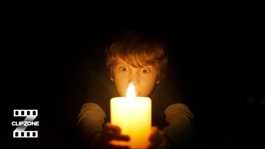 Wideo do filmu Kiedy Gasną Światła — Escaping the Basement