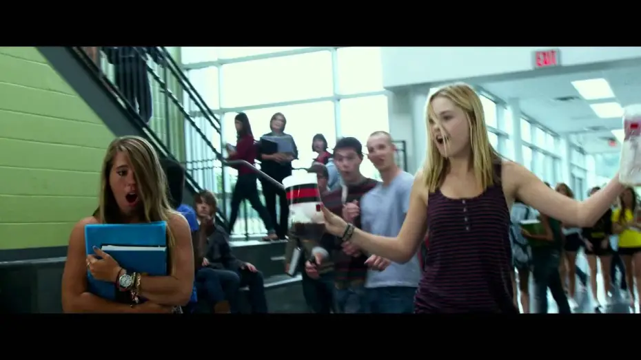 Wideo do filmu Projekt Almanach: Witajcie we wczoraj — PROJET ALMANAC - #2ndeChance au lycée [extrait - VOST]