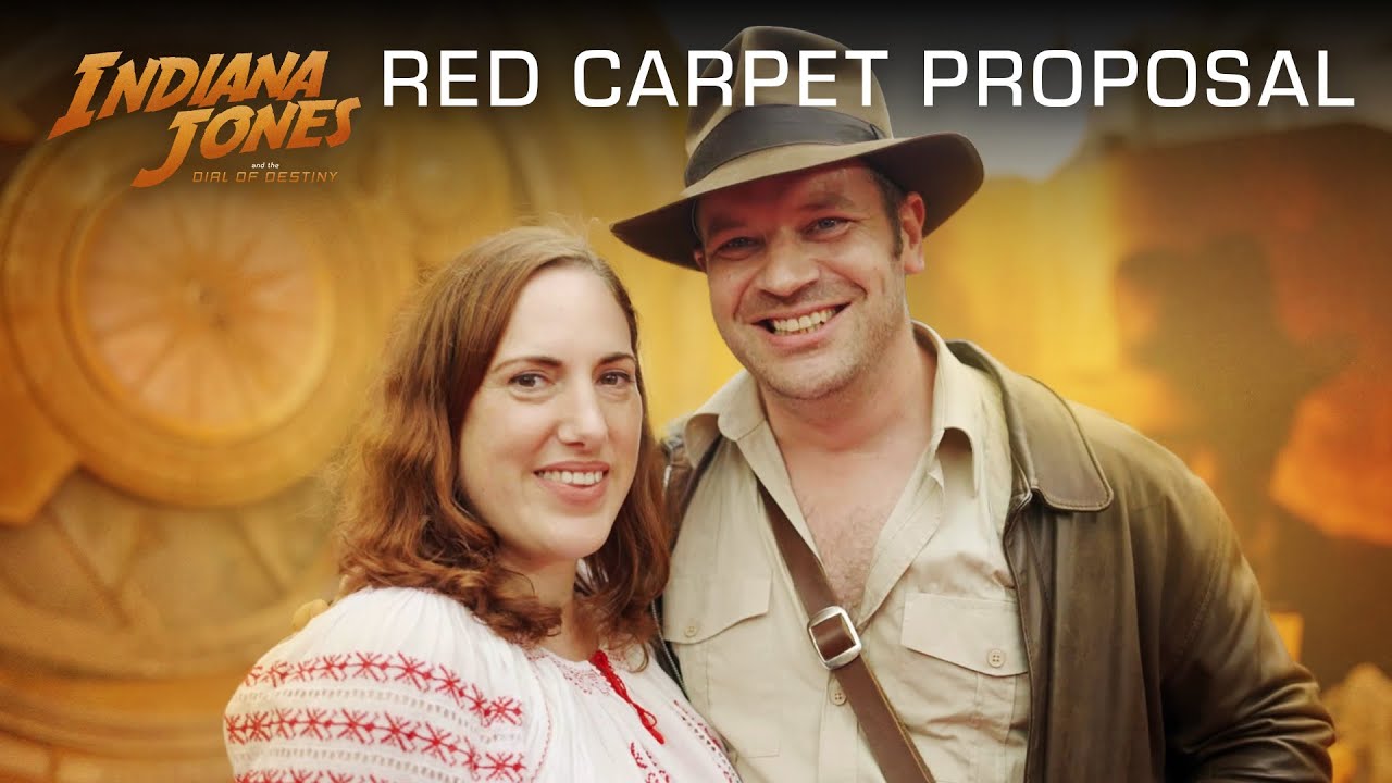 Wideo do filmu Indiana Jones i artefakt przeznaczenia — Indy Fans Engaged on the Red Carpet
