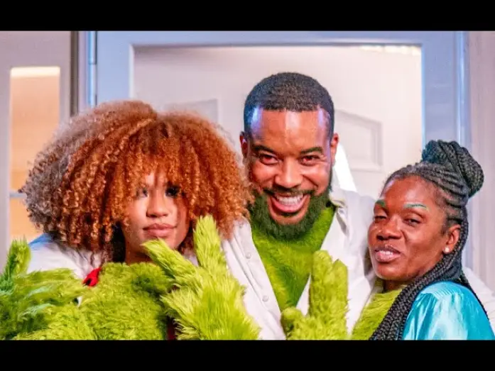 Wideo do filmu The Grinch That Stole B*tches — Money Bagg Mafia & Navv Greene star in - The Grinch That Stole B!+(#3$ Teaser (The Kooky Grinch)