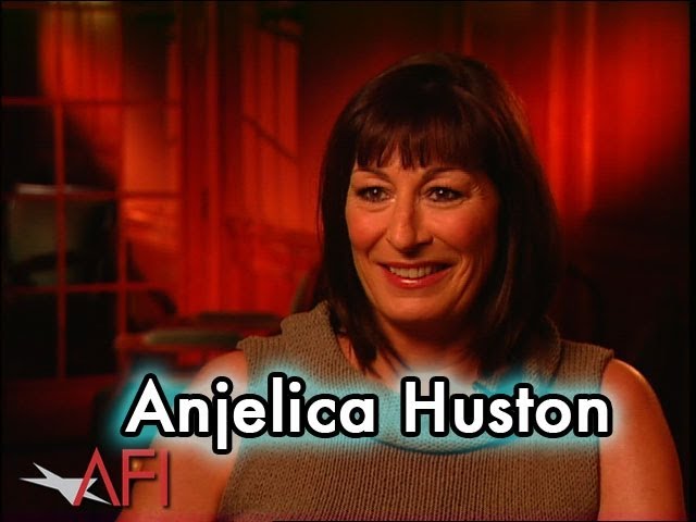 Wideo do filmu Skarb Sierra Madre — Anjelica Huston on THE TREASURE OF THE SIERRA MADRE