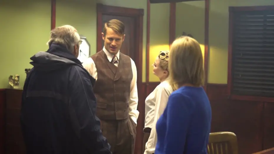 Wideo do filmu Hollywood Dirt — Behind the scenes on Passionflix's HOLLYWOOD DIRT with Johann Urb as Cole Masten