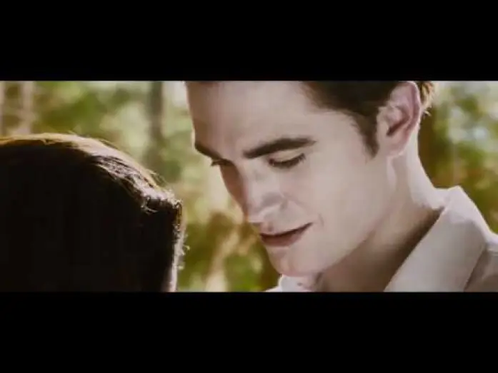 Wideo do filmu Saga "Zmierzch": Przed świtem. Część 2 — Twilight chapitre 5 : révélation 2e partie - Bande annonce (VF)