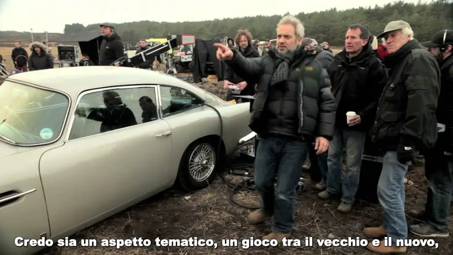 Wideo do filmu Skyfall — 007 Skyfall - Featurette "Aston Martin DB5"