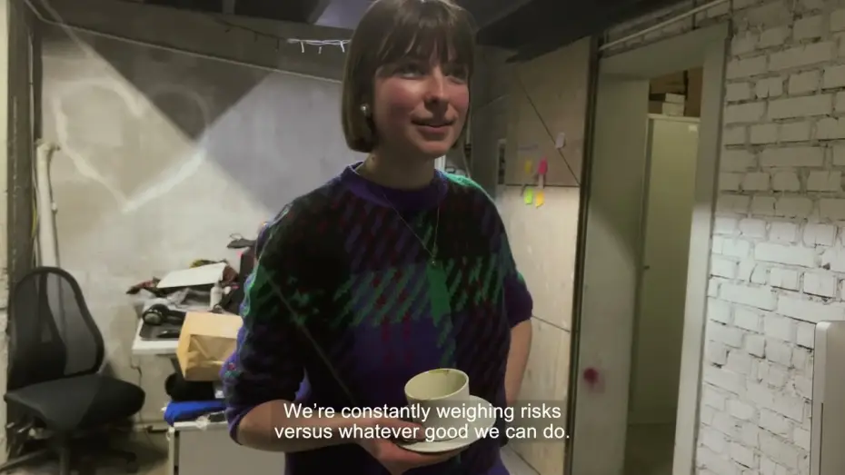 Wideo do filmu My Undesirable Friends: Part I - Last Air in Moscow — Trailer | My Undesirable Friends: Part I — Last Air in Moscow | Julia Loktev