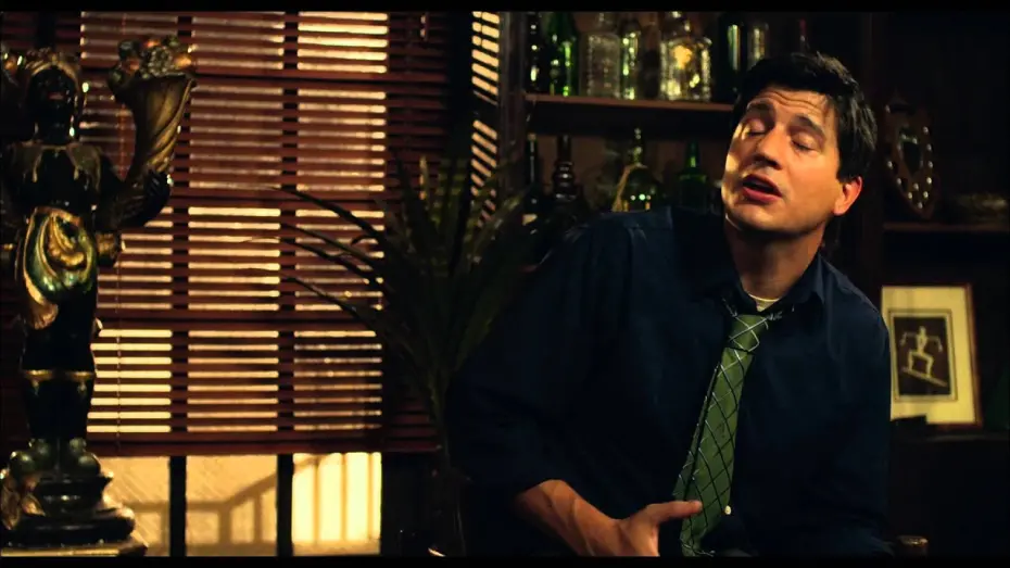 Wideo do filmu Bad Milo! — Майло - Trailer