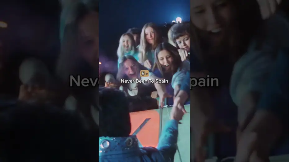 Wideo do filmu EPiC: Elvis Presley in Concert — Baz Luhrmann blind ranks Elvis songs in EPiC