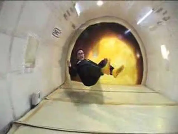 Wideo do filmu W stronę słońca — Making Space