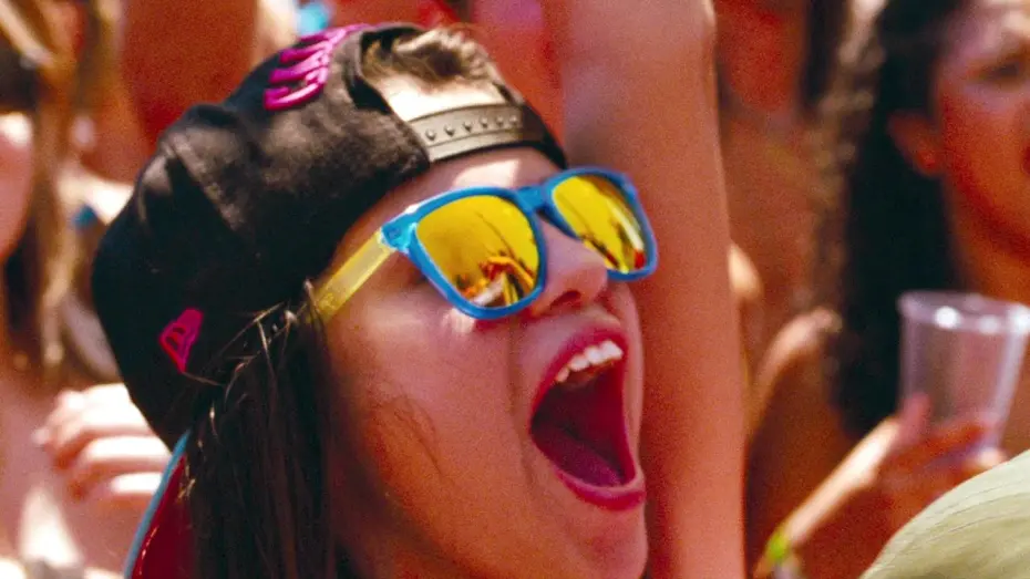 Wideo do filmu Spring Breakers — TV Spot 1
