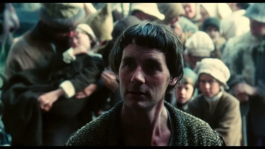 Wideo do filmu Jabberwocky — Exclusive clip from Terry Gilliam's Jabberwocky - new 4K restoration | BFI