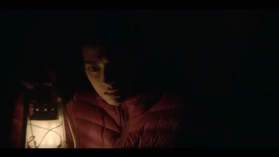 Wideo do filmu W objęciach sekty — The Aviary Clip - He's Here