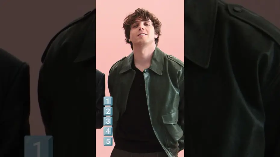 Wideo do filmu Towarzysz — *waits patiently for #booktok to reply*