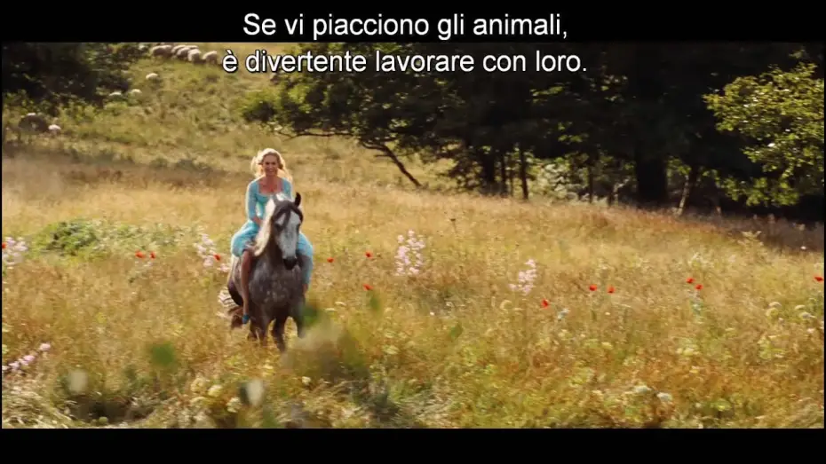 Wideo do filmu Kopciuszek — Cenerentola - Lavorare con gli animali - Pod dal film | HD