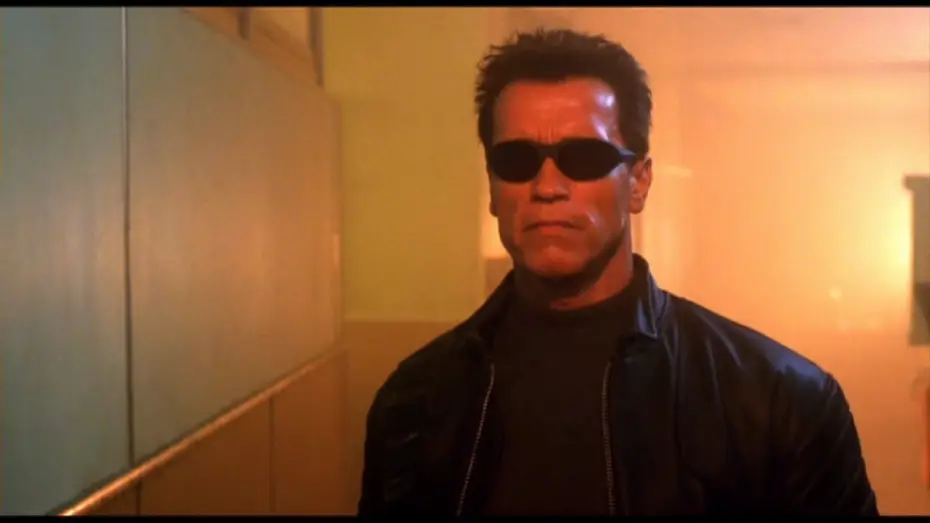 Wideo do filmu Terminator 3. Bunt maszyn — Terminator 3 : le Soulèvement des Machines-Bande-annonce VF (version 1)