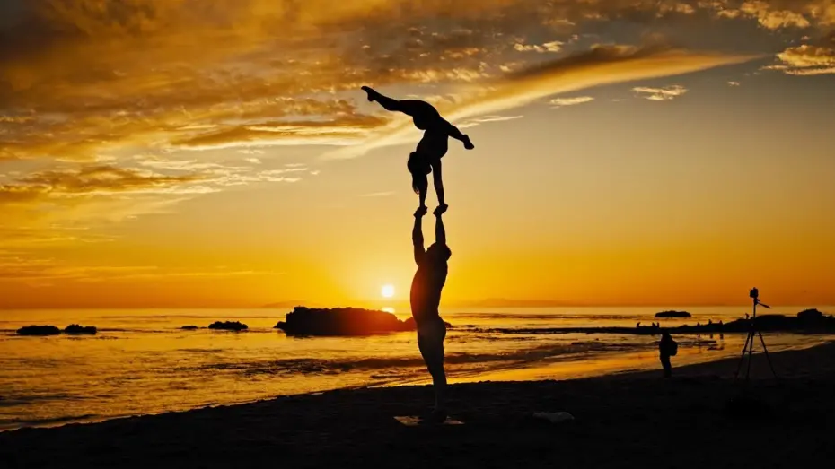 Wideo do filmu Superhuman Body: World of Medical Marvels — Superhuman Body - Official IMAX Trailer, Narrated by Matthew McConaughey