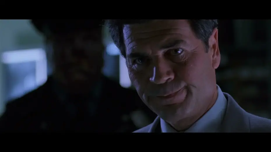 Wideo do filmu Maniakalny Glina 3 — MANIAC COP 3: BADGE OF SILENCE (1993) - Restored 1080p HD Movie Trailer - Blue Underground