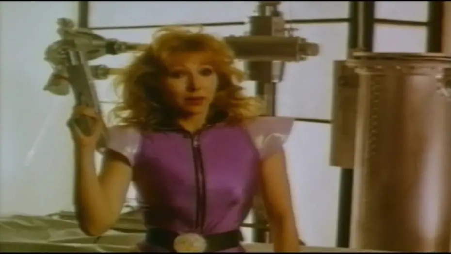 Wideo do filmu Bunt w kosmosie — SPACE MUTINY (1988) FULL HD TRAILER [german]