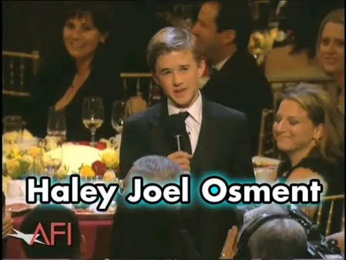 Wideo do filmu Forrest Gump — Haley Joel Osment On Being Tom Hanks' "Son" In FORREST GUMP