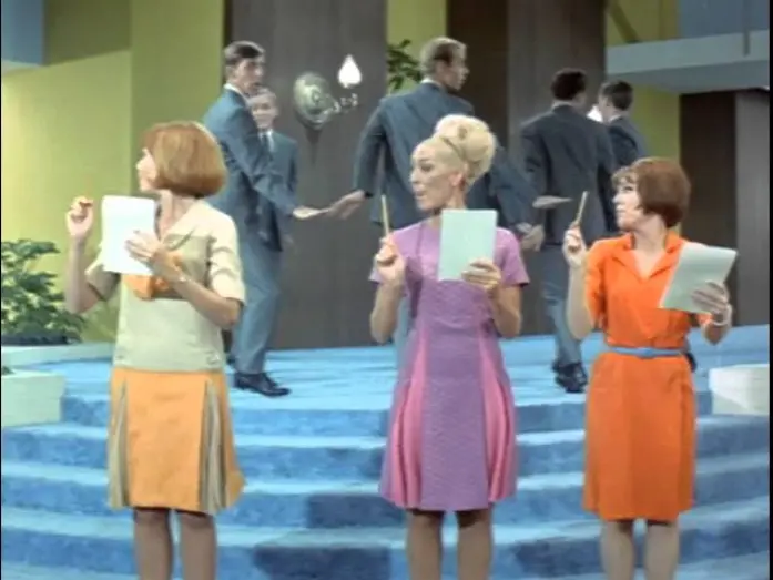 Wideo do filmu How to Succeed in Business Without Really Trying — How to Succeed in Business Official Trailer #1 - John Myhers Movie (1967) HD