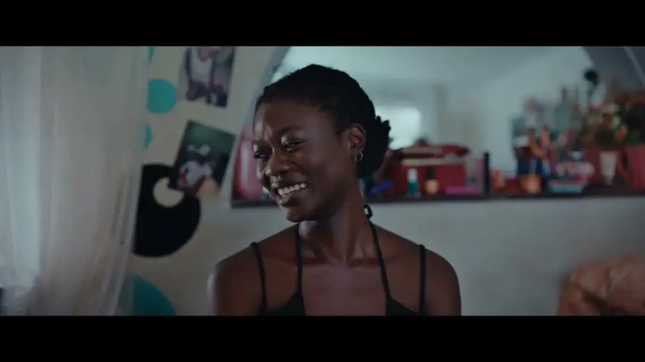 Wideo do filmu Promis le ciel — PROMISED SKY by Erige Sehiri - Official Trailer