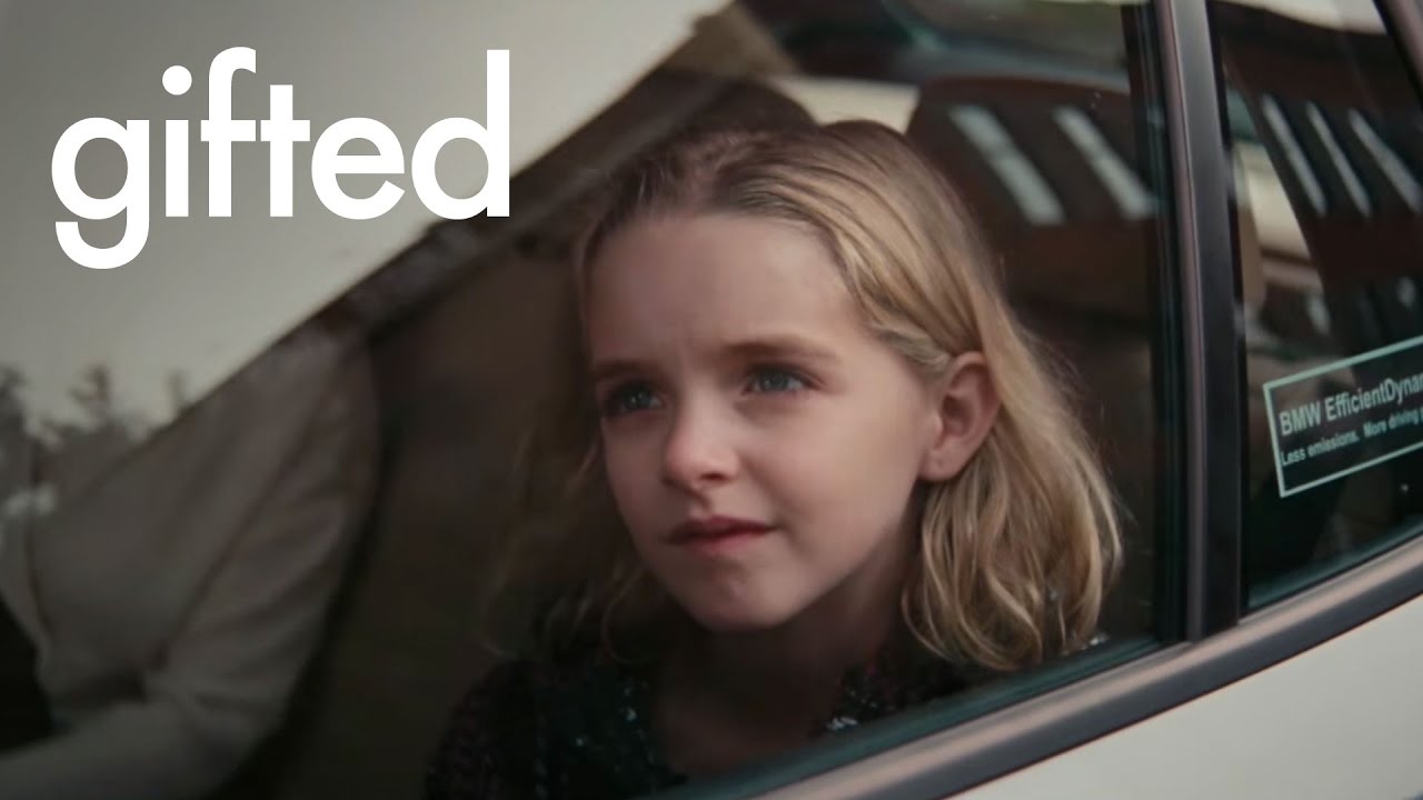 Wideo do filmu Obdarowani — "Social Skills" TV Commercial