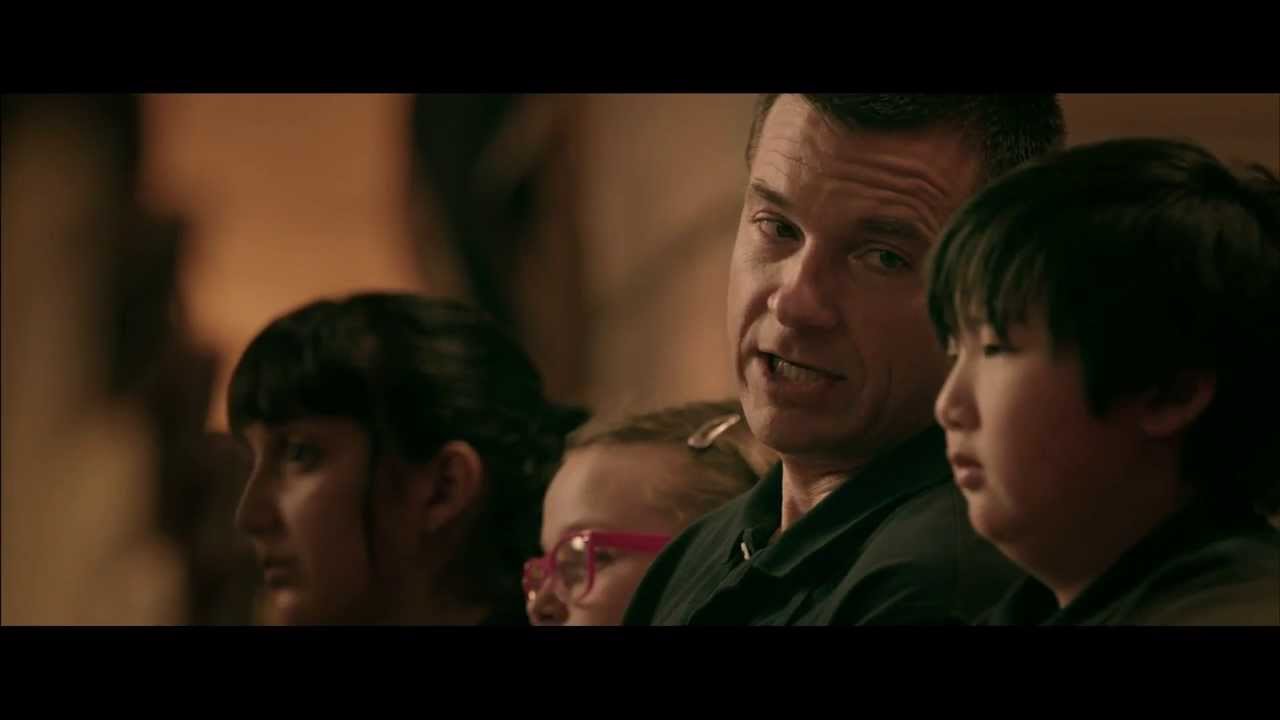 Wideo do filmu Szkoła życia — BAD WORDS - Official Trailer - In Theaters March 2014