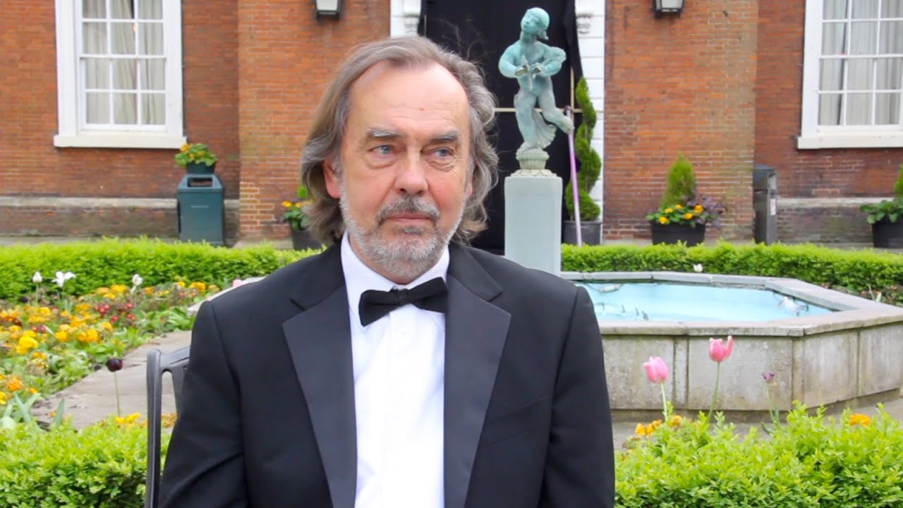 Wideo do filmu 45 lat — 45 Years interview with actor David Sibley