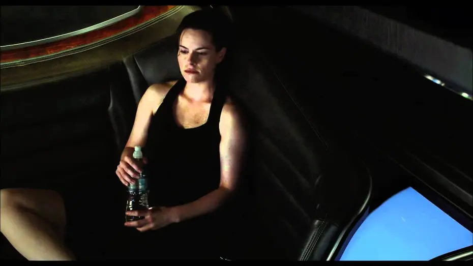 Wideo do filmu Cosmopolis — Cosmopolis - 'We Die on Weekends'