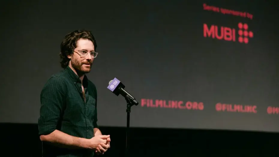 Wideo do filmu Good boy — Ben Leonberg, Alex Cannon, and Kari Fischer on Good Boy