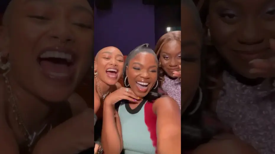 Wideo do filmu Trio z Plainview — Pass The Phone