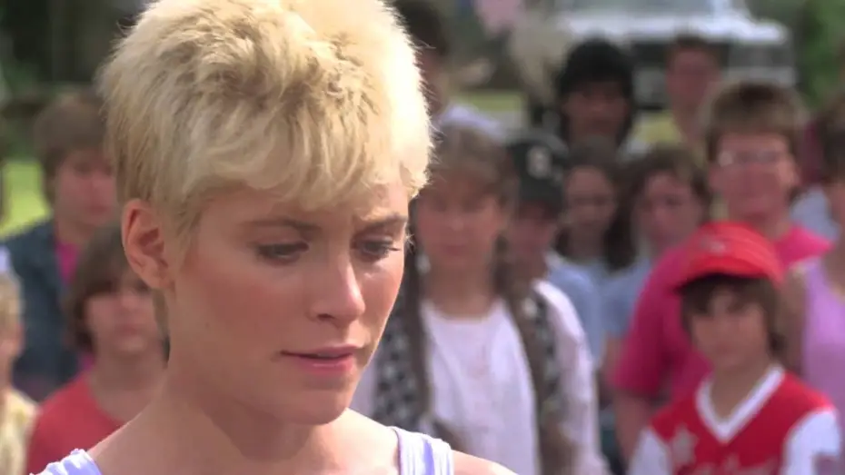 Wideo do filmu Legenda o Billie Jean — Pat Benatar - Invincible  (Theme from "The Legend of Billie Jean")