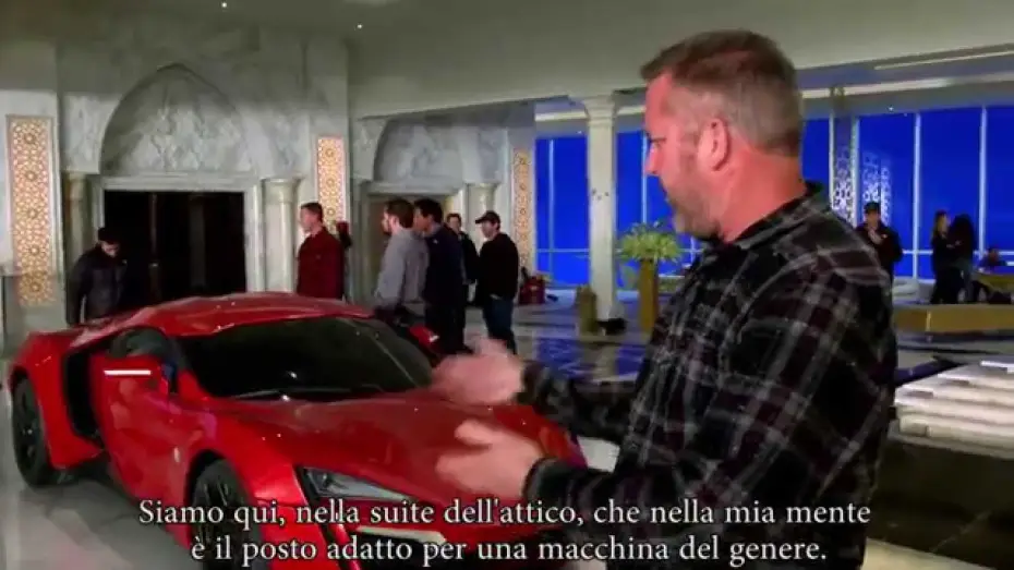Wideo do filmu Szybcy i wściekli 7 — FAST & FURIOUS 7 - Una Lykan Hypersport (sottotitoli in italiano)