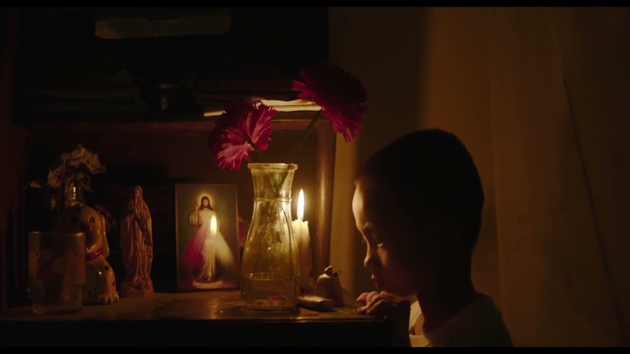 Wideo do filmu W żółtym kokonie — Exclusive Clip