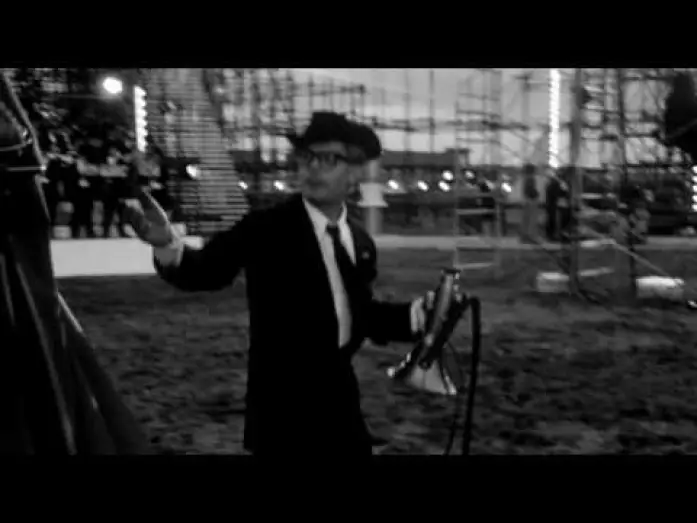 Wideo do filmu Osiem i pół — Fellini's 8 1/2 Original Italian Trailer