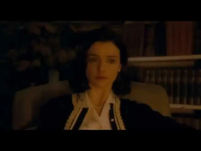 Wideo do filmu Głębokie błękitne morze — The Deep Blue Sea (2011) - Official Trailer [HD]