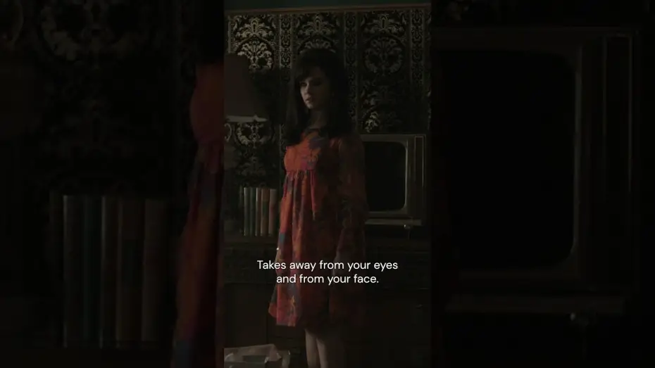 Wideo do filmu Priscilla — "That doesn't suit you, baby."
