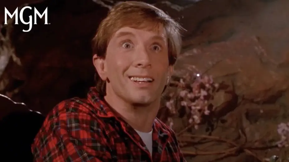 Wideo do filmu Clifford — Clifford Rides Larry the Scary Rex