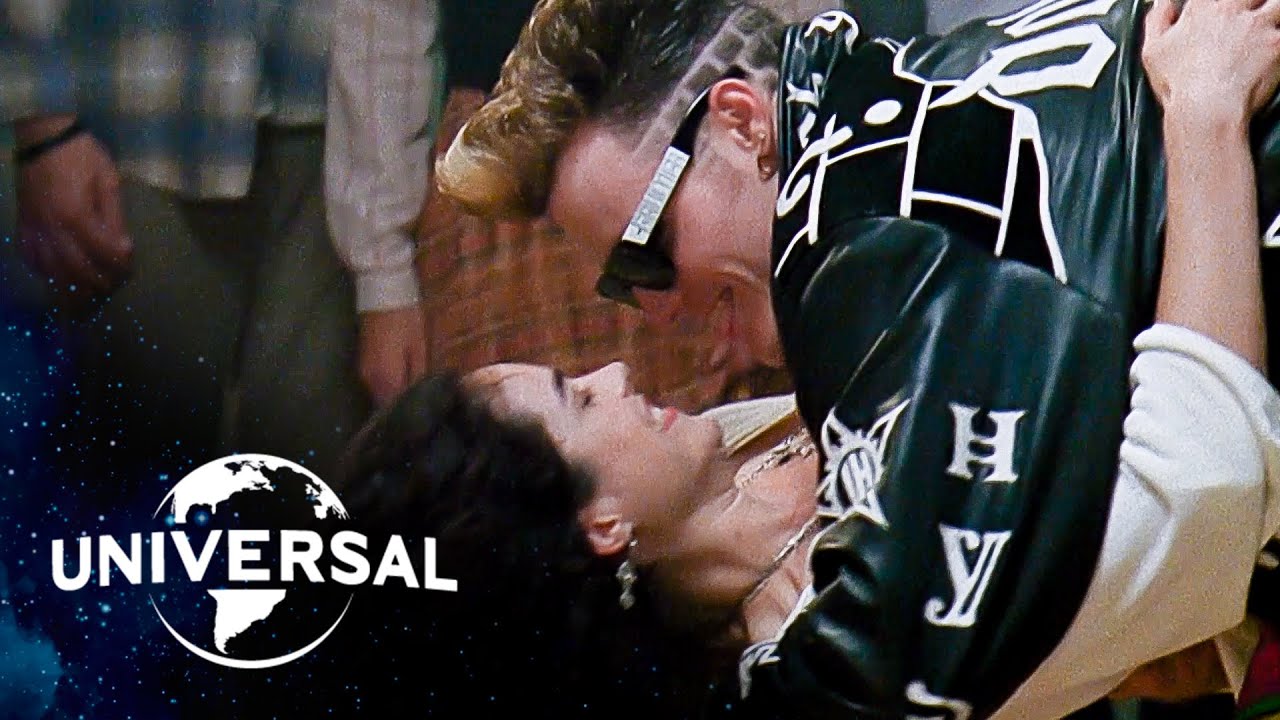 Wideo do filmu Miłość w Rytmie Rap — Cool As Ice | Vanilla Ice Sweeps Kristin Minter off Her Feet
