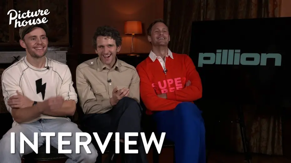 Wideo do filmu Pillion — Interview with Alexander Skarsgård, Harry Melling & Harry Lighton