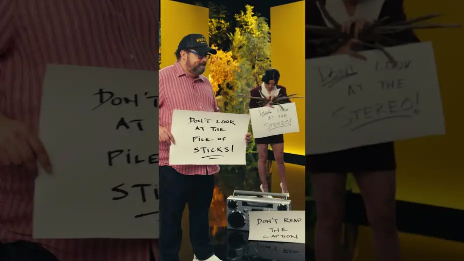 Wideo do filmu Hopnięci — Don't forget to get your tickets for Hoppers!!