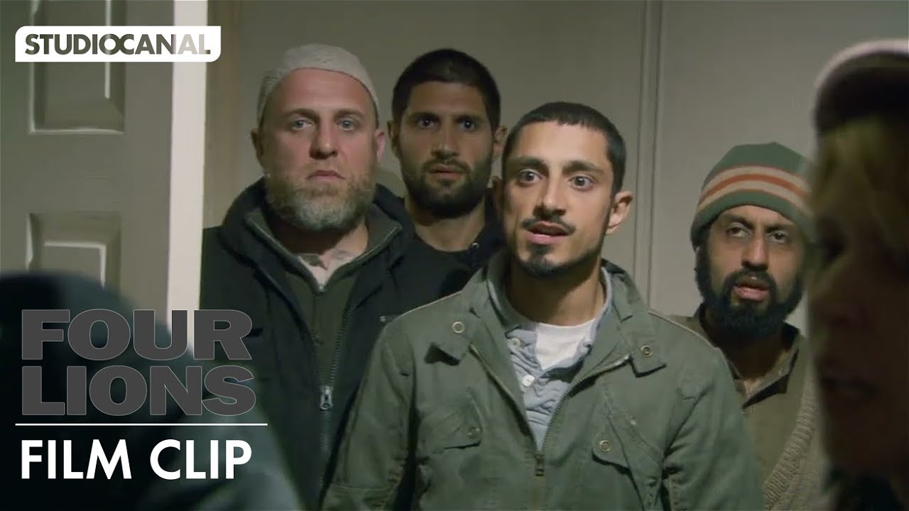 Wideo do filmu Cztery lwy — Dancing in the Moonlight Clip from FOUR LIONS - Riz Ahmed, Kavyan Novak