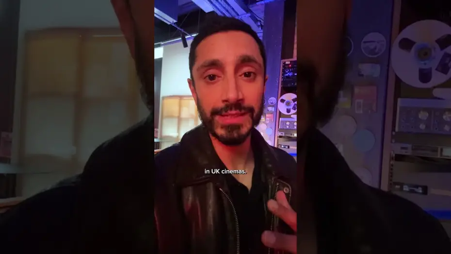 Wideo do filmu Hamlet — Riz Ahmed is HAMLET, as you've never seen him before.
