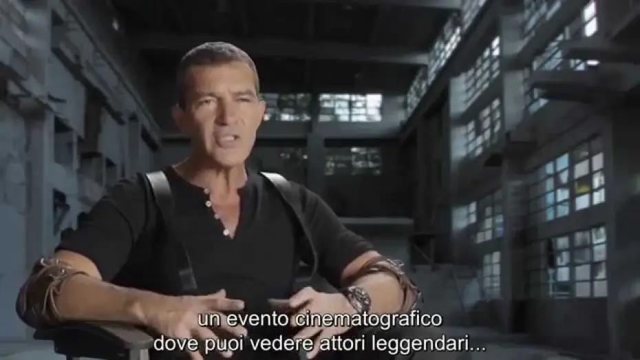 Wideo do filmu Niezniszczalni 3 — I Mercenari 3 - The Expendables: intervista ad Antonio Banderas (sottotitoli in italiano)